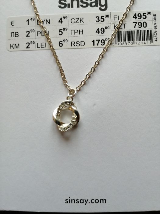 Nowy wisiorek z cyrkoniami kolor srebrny Sinsay