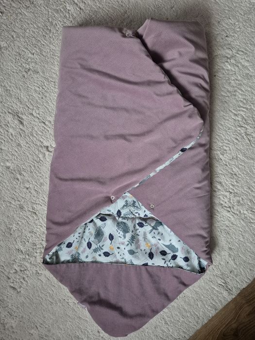 Infantilo otulacz do fotelika