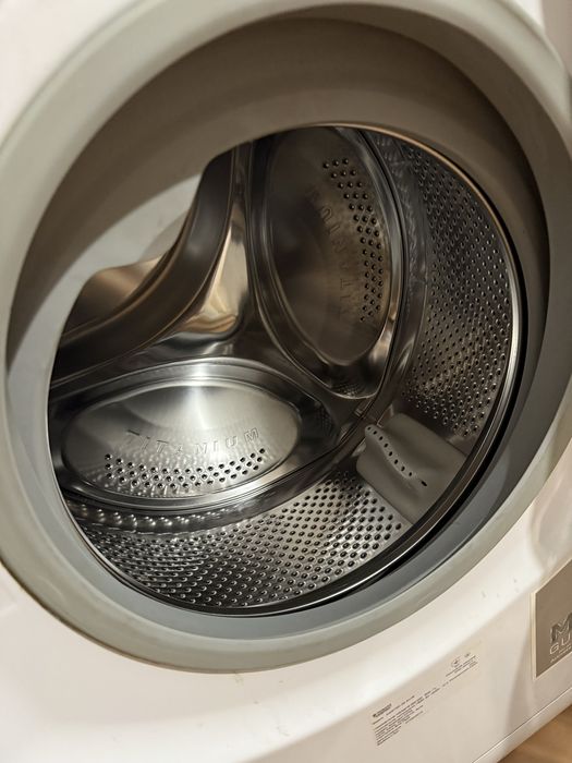 Пральна машина Hotpoint від Ariston