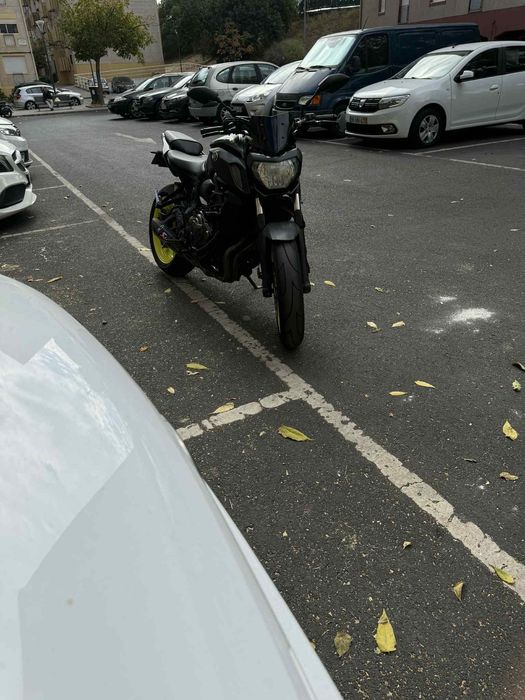 Yamaha Mt07 Nigth fluo 35 kW