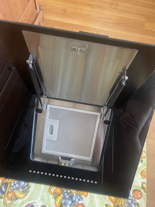 Продам витяжку Pyramida HES 30 (D-600 MM) BLACK