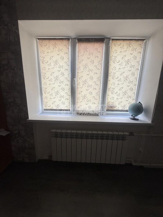 Продам 2 комн в центрі Харкова проспект Науки
