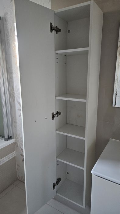 Meble łazienkowe + umywalka