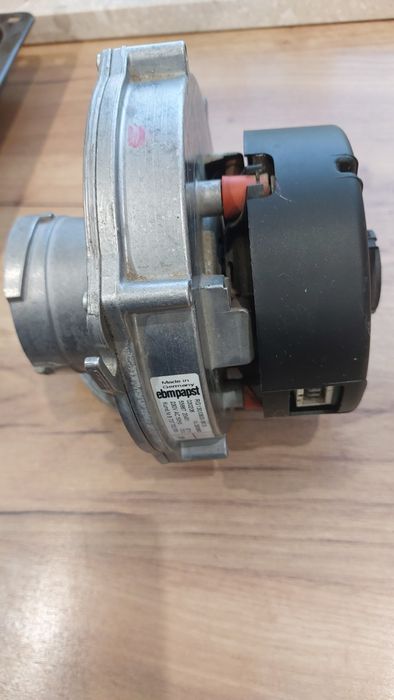 Wentylator junkers np zsb14-3 itd...