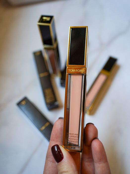 Консилер для обличчя Tom Ford Shade and Illuminate Radiance Enhancer