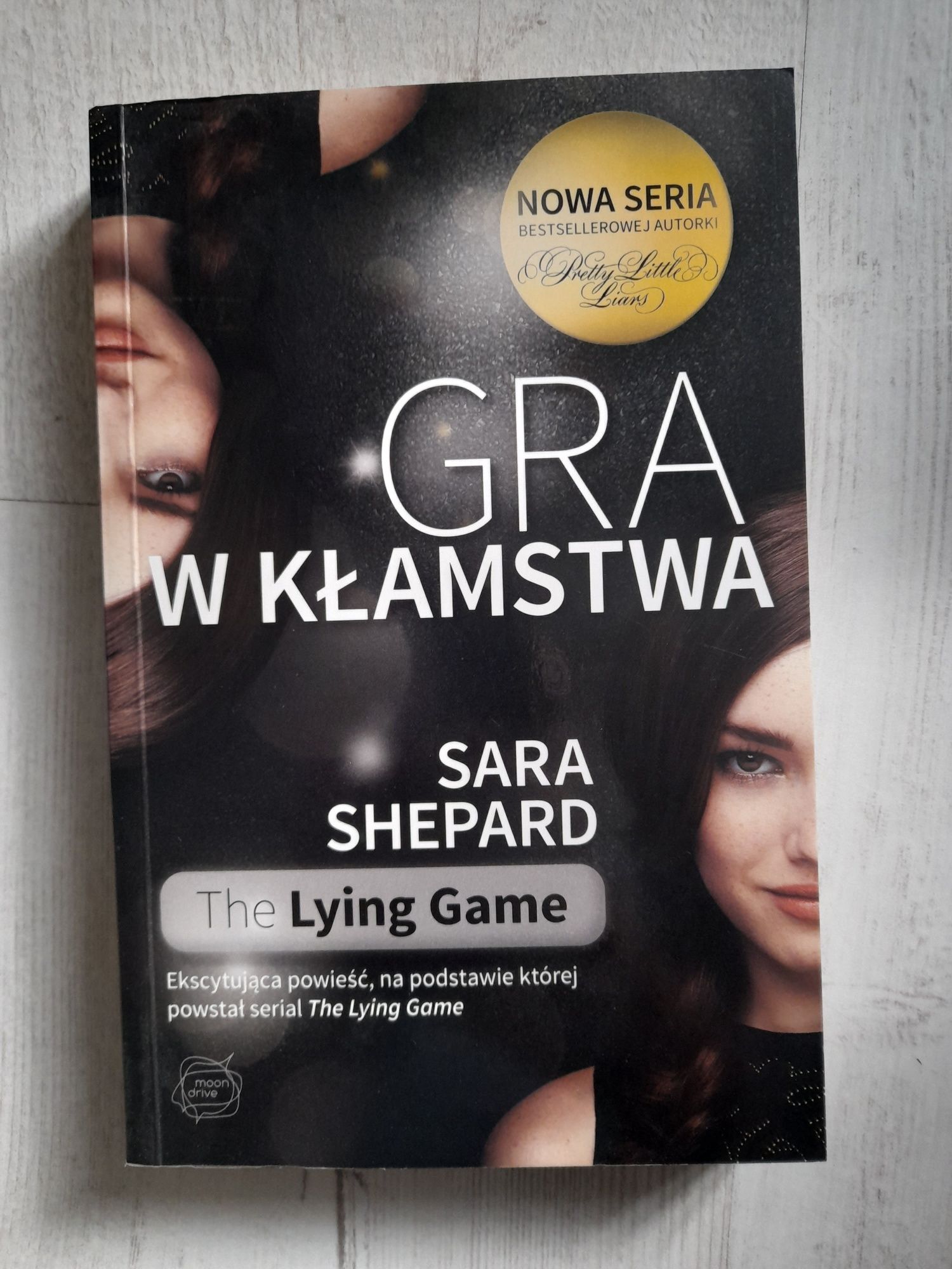 Książka Gra w kłamstwa Sara Shepard