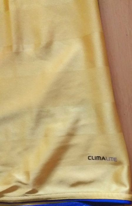 Camisola Adidas seleção Suécia/t-shirt e calções Adidas oficial FIFA