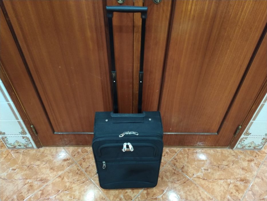 Mala malas de cabine até 8 a 10 kg viagem casa quarto apartamento.