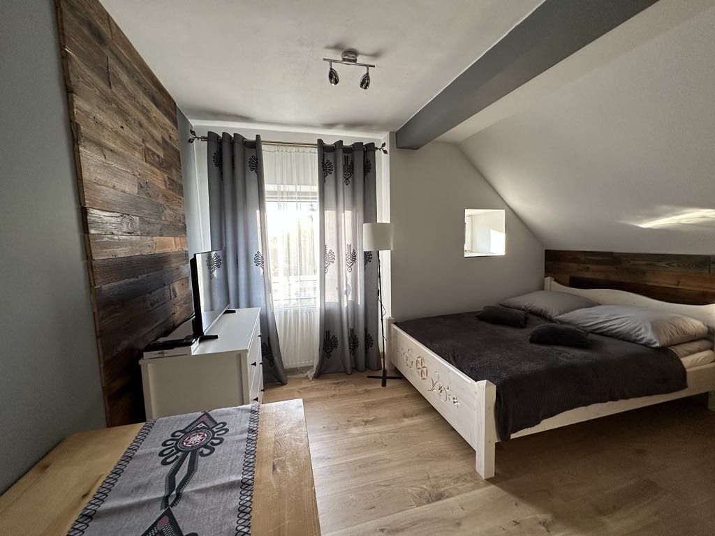 Gasthaus Radków - noclegi Góry Stołowe Pokoje Apartament Agroturystyka