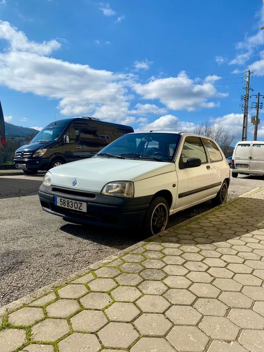 Renault clio 1.9d