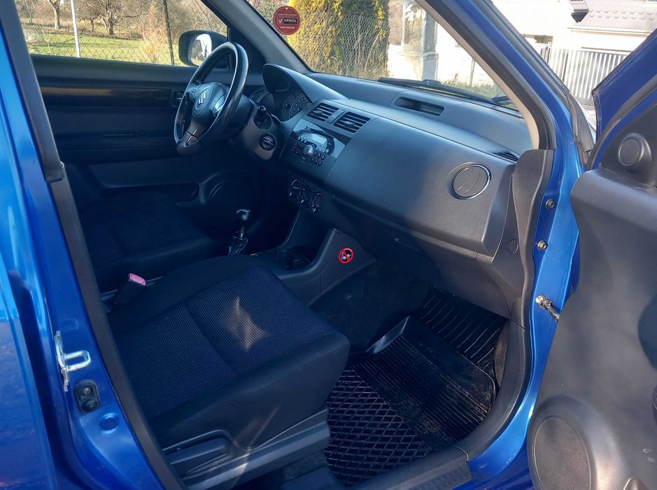 4x4_Suzuki_Swift_1.3 Benzyna_Klima_Grzane Fotele_Bez Korozji_OKAZJA