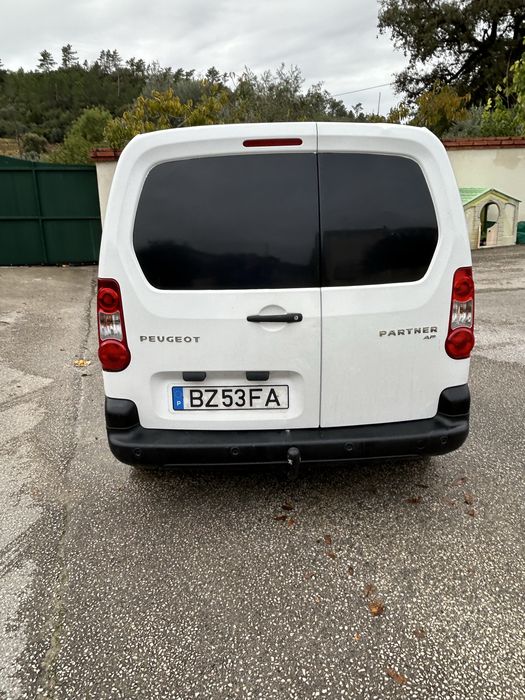 Peogeot partner impecavel