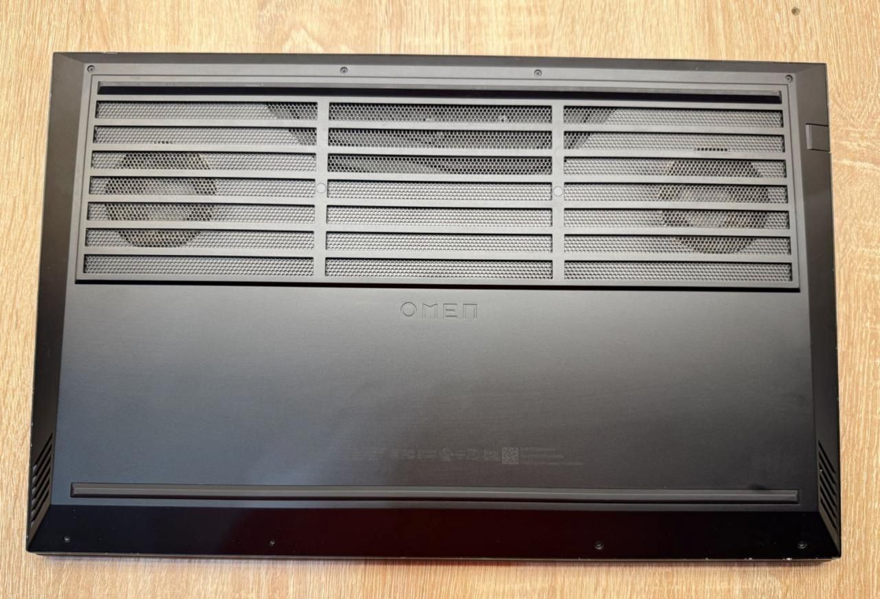 Монстр для геймінгу НР ОMEN 17 RTX 3070 Ti i7 12700H