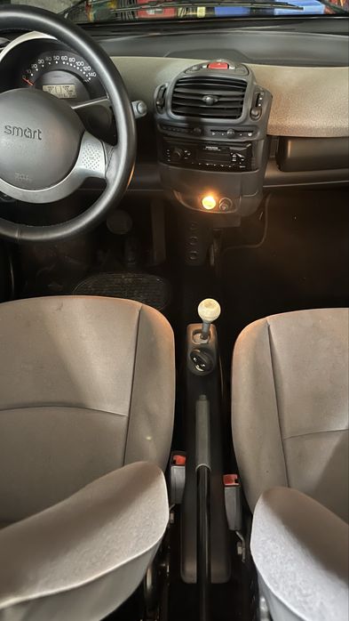 Smart fortwo com motor avariado