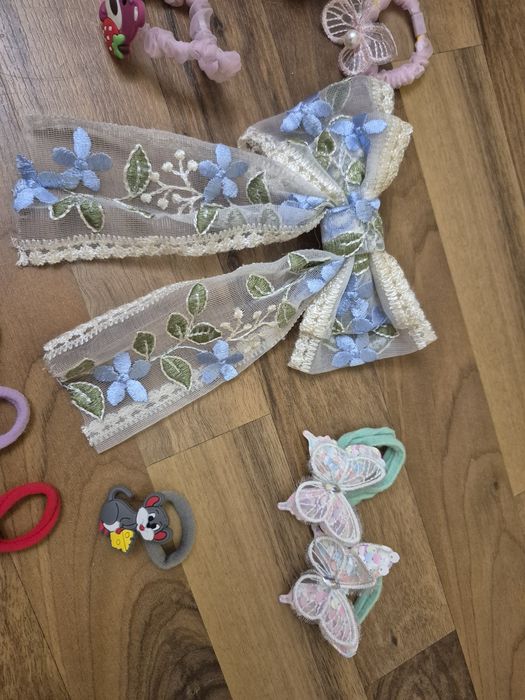 Аксесуари для волосся