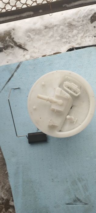 Насос топливный в сборе Ford Focus III