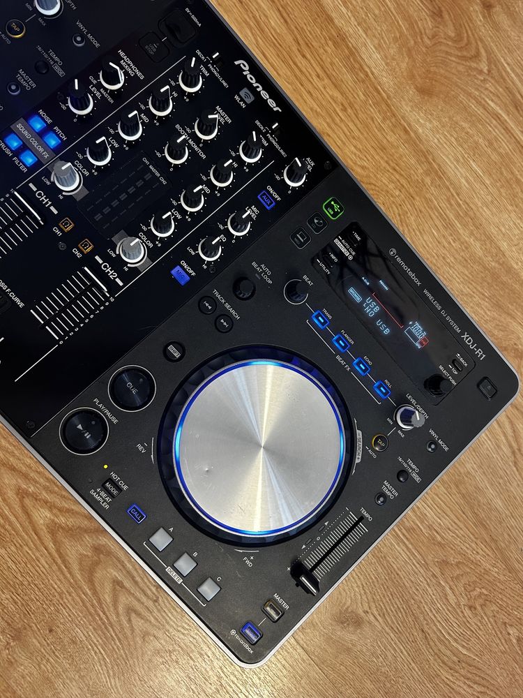 Pioneer XDJ-R1 Dj система