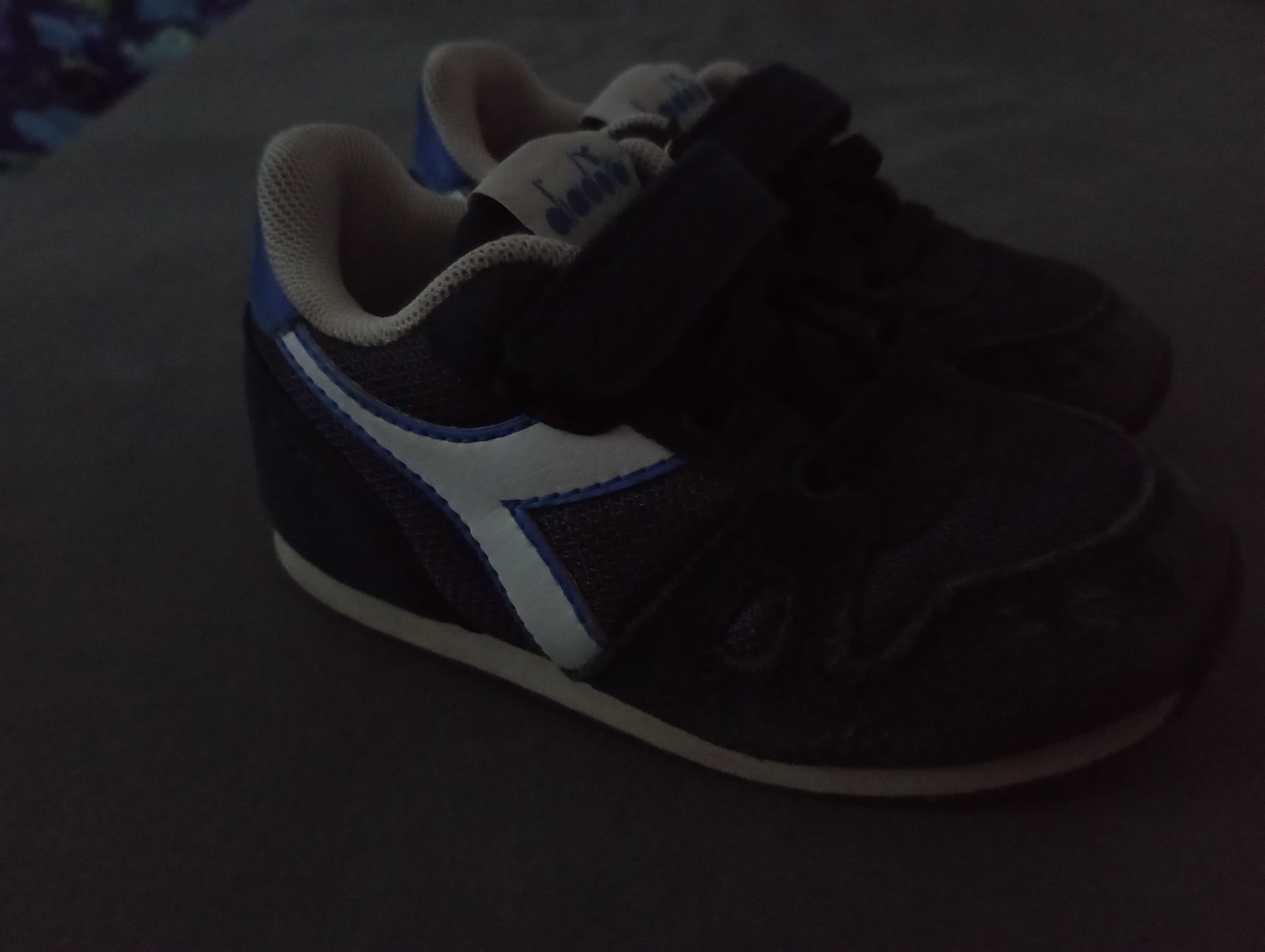 Diadora sneakersy 25 / 15,5cm rzepy adidasy