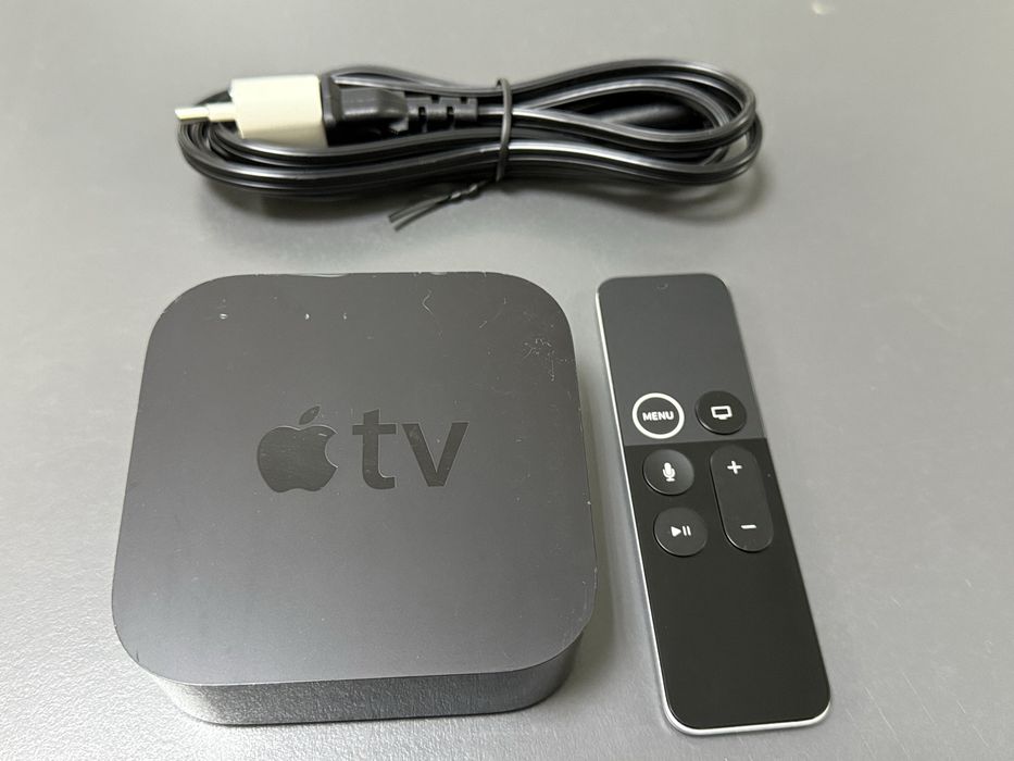 Приставка Apple TV 4 HD (A1625, 32 GB)