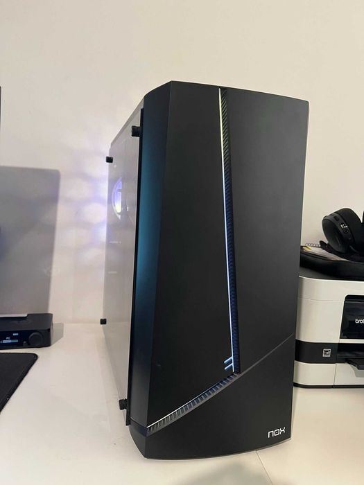 PC \ Desktop Gaming Ryzen 3600 RX580 troco por PS5