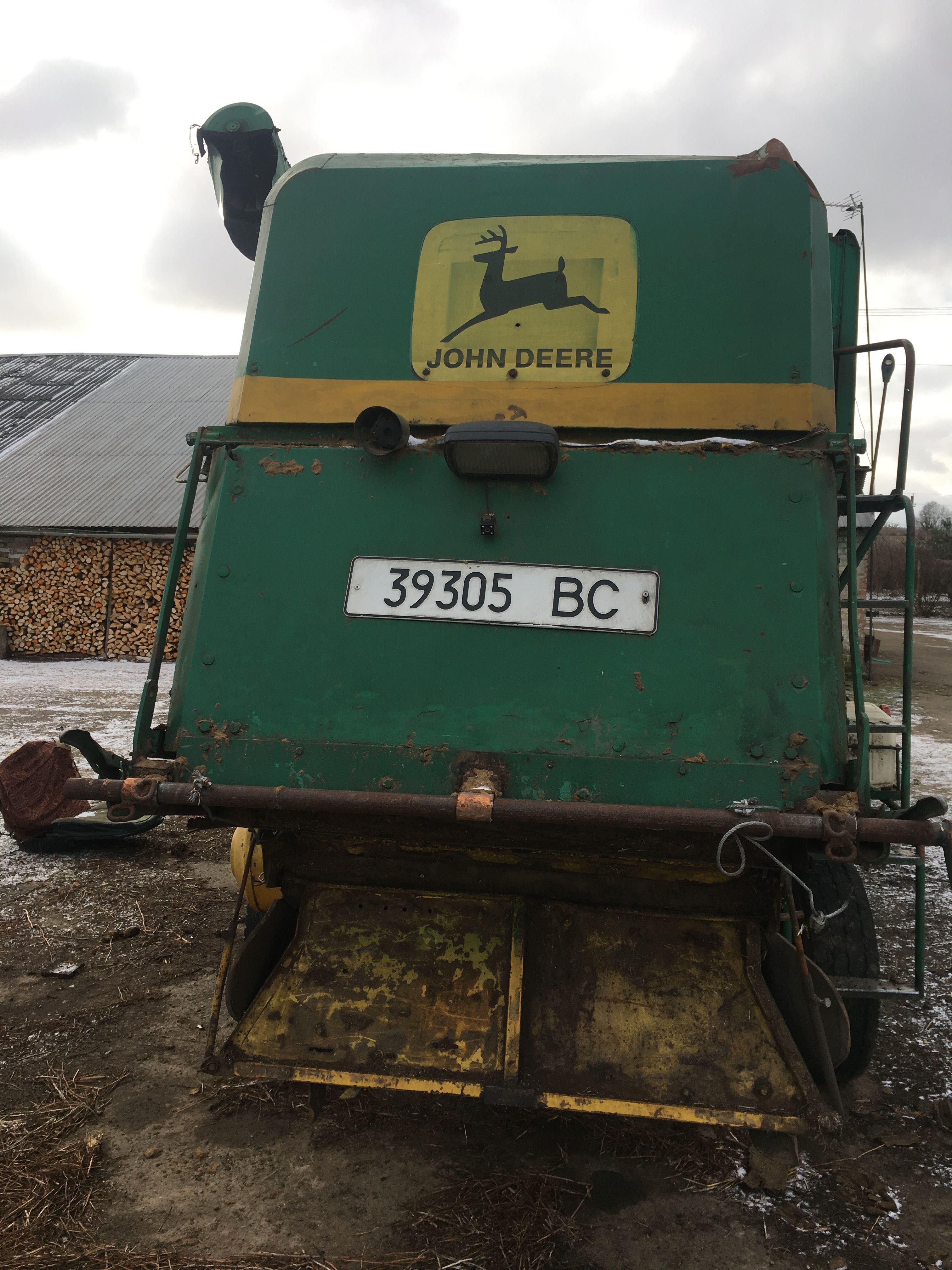 Комбайн John Deere 960