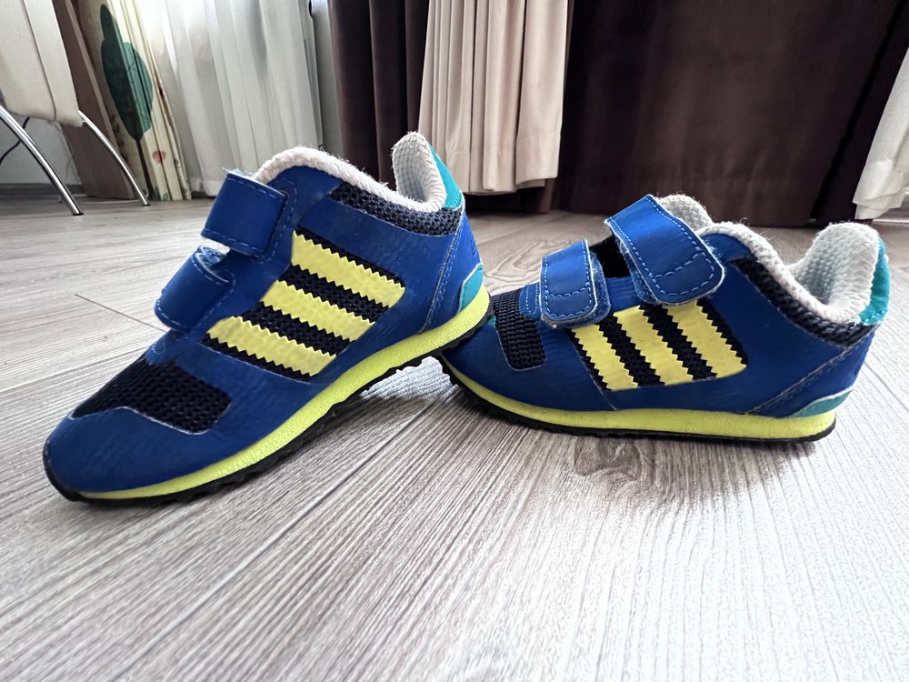 Кросівки кроссовки Adidas