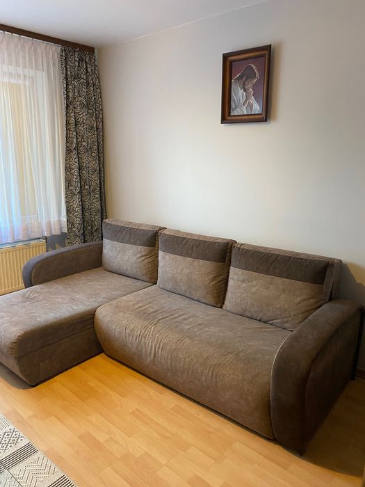 Kanapa narożna z funkcją spania