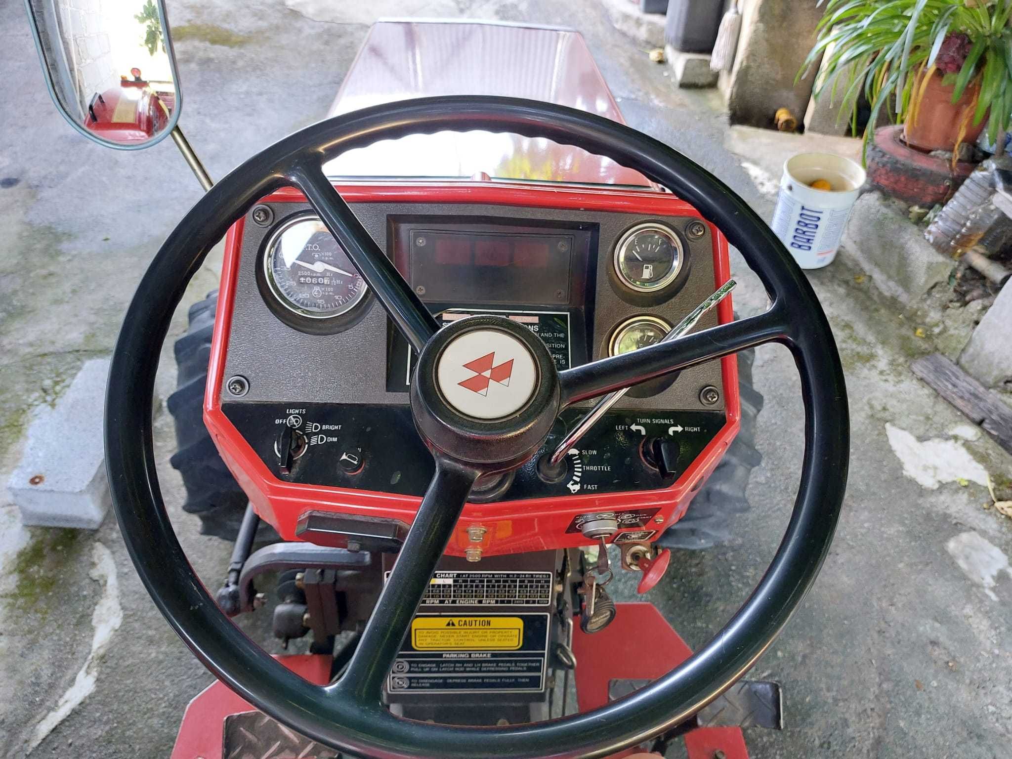 Tractor Massey Ferguson 1030 - 30 CV