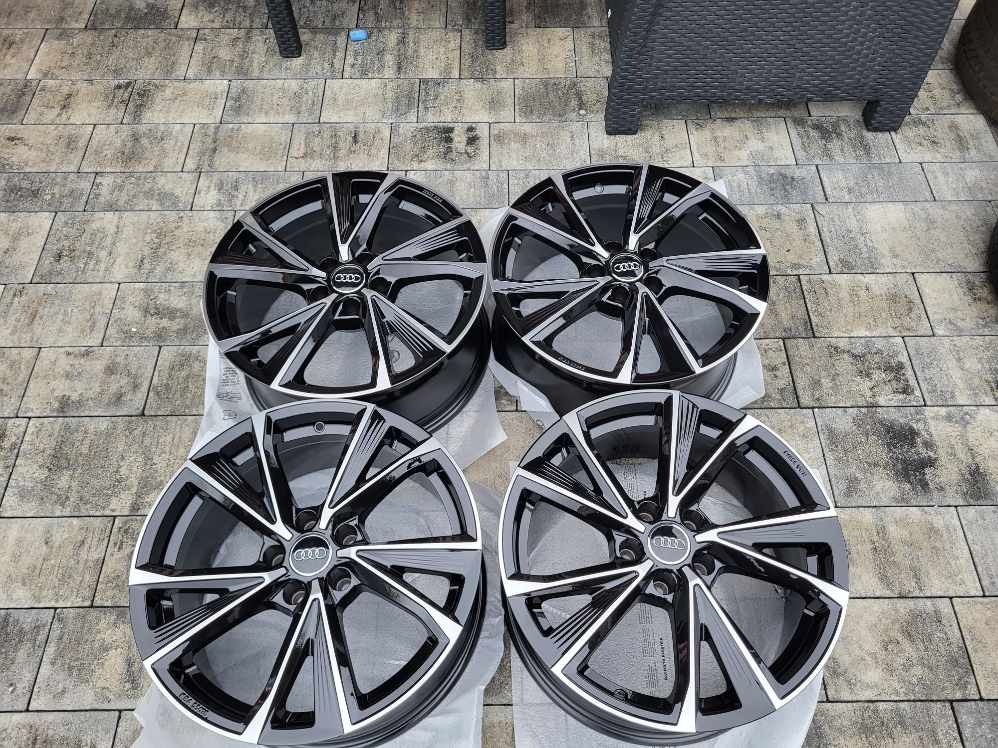 Alufelgi 18" 5x112 ET35 Audi A4 B9 B8 A6 C8 C7 Q5 Q3 RS4 RS6 FV23%