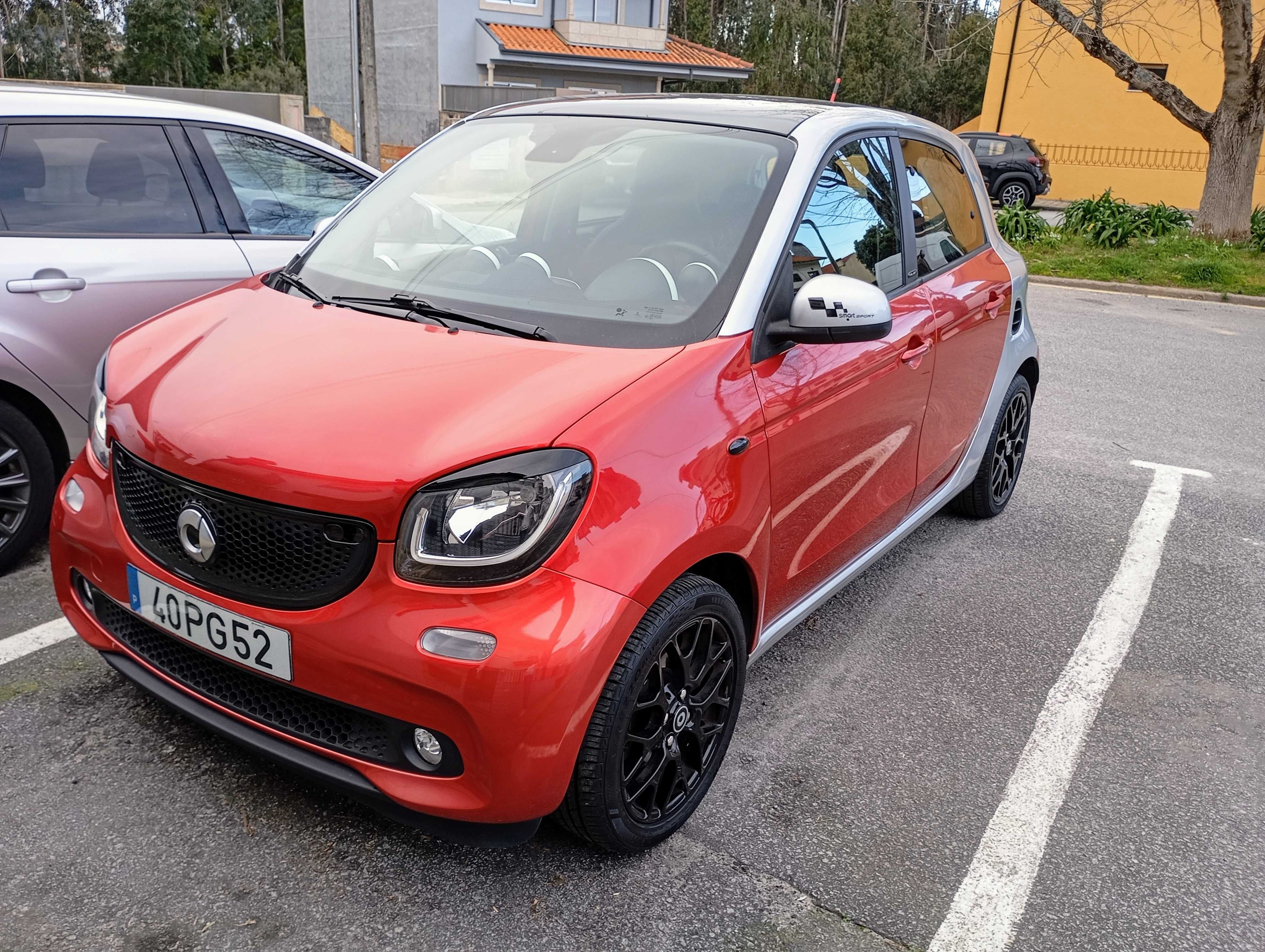 Smart fourfour topo gama xclusive (nacional)