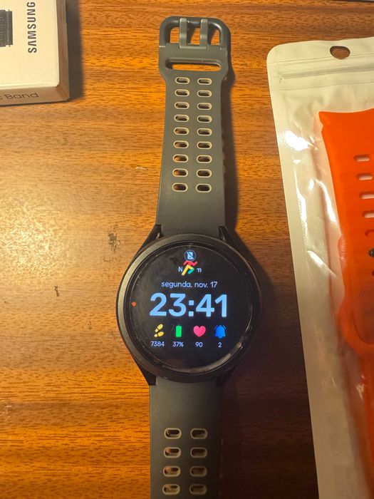 Relogio smartwatch Samsung Galaxy Watch6 Classic 47'' LTE