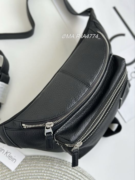 Бананка Calvin Klein