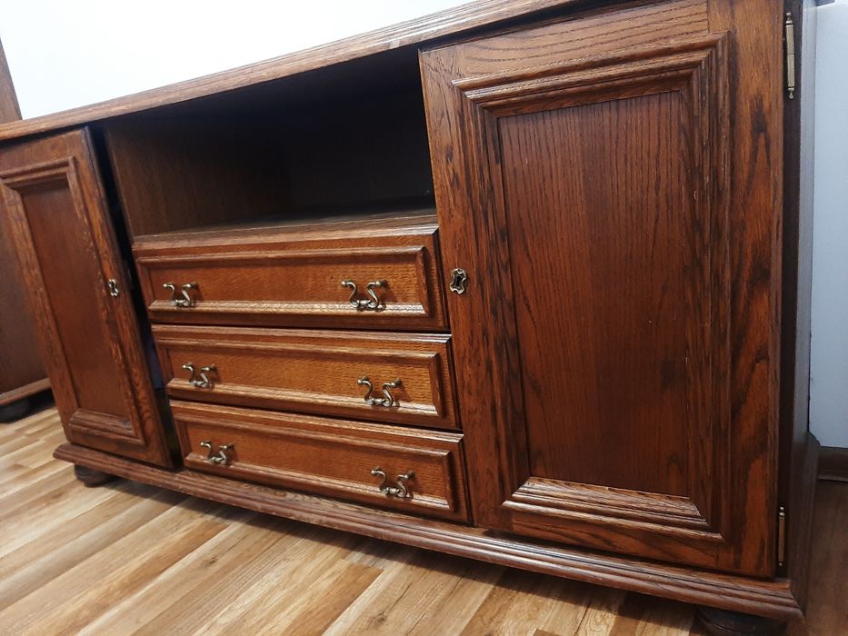 Komoda kolonialna drewniana – solidna, pojemna, stan dobry