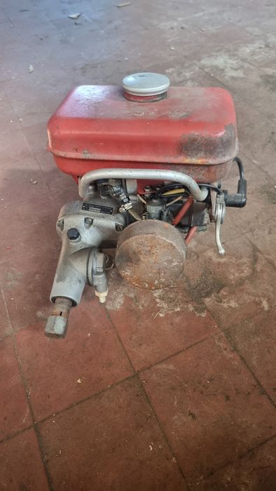 Silnik zaburtowy łódka SB 75 z 1987 r