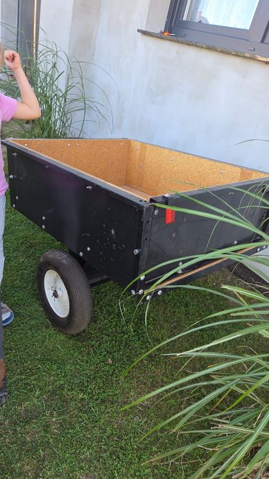 Przyczepka do traktorka kosiarki quada