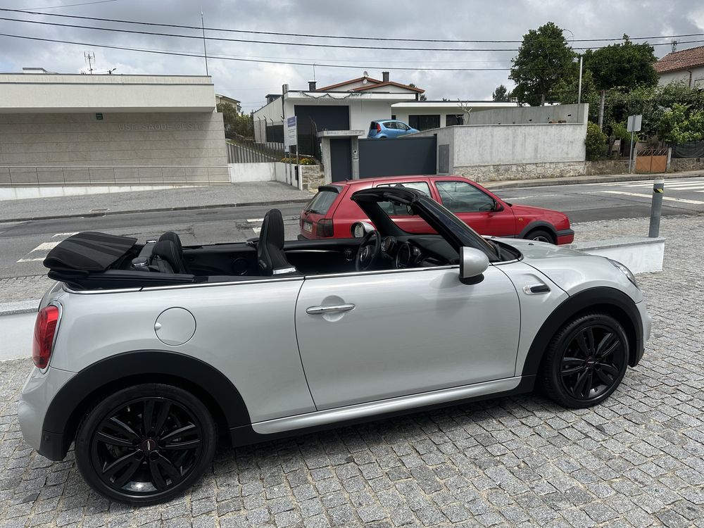 Mini Cooper Cabrio Premium JCW