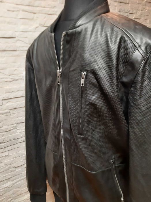 ?Kurtka bomberka Guess L/XL eko skóra