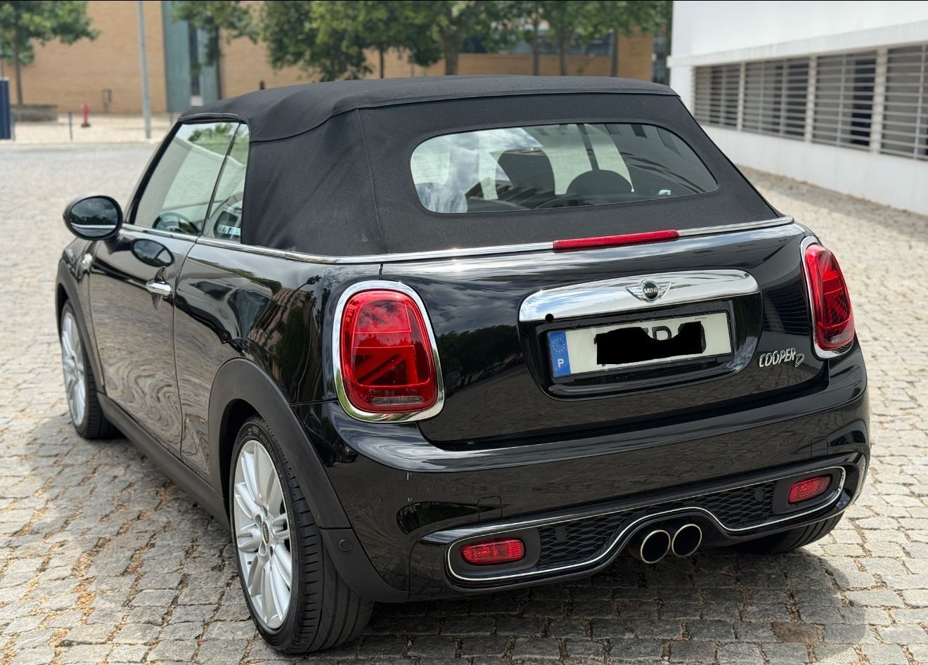 Mini Cooper 1.5 D F57 Cabrio Automático