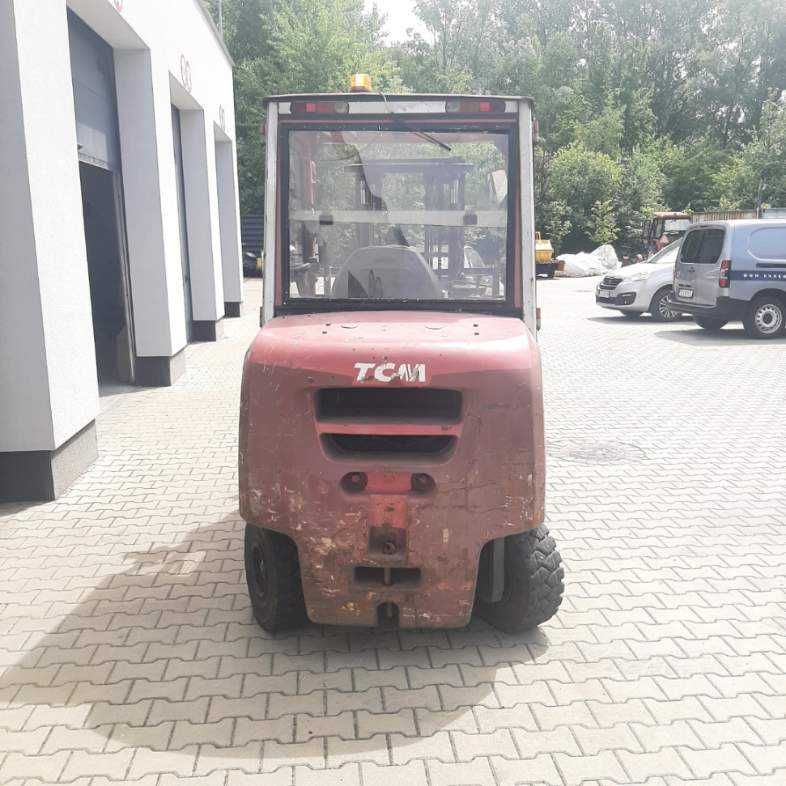 Wózek widłowy TCM FA30D – 3 tony, diesel – 2002 r.