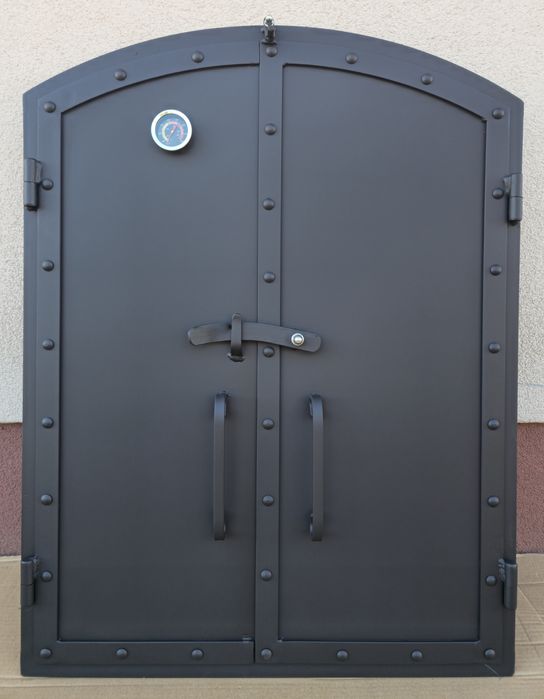 Drzwiczki do wedzarni  paleniska pieca chlebowego polecam blacha 4-3mm