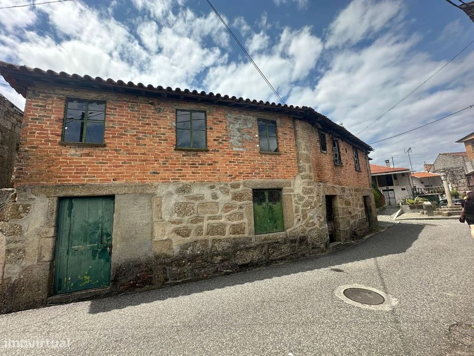 Ruínas em Sabugosa - Viseu