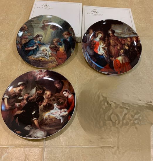 3 pratos de Natal Vista Alegre: 2001, 2002 e 2004