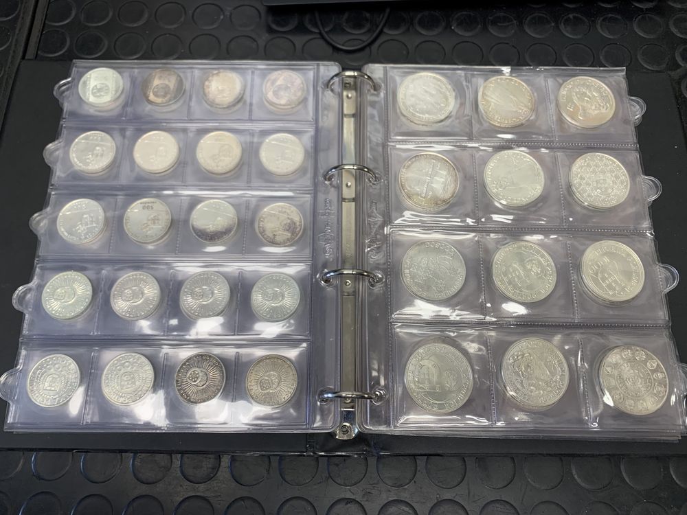 Colecção de 163 moedas de Escudo - algumas em prata