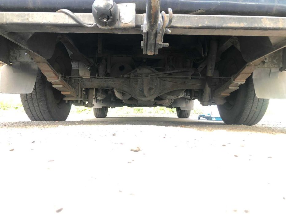 Микроавтобус KIA Besta 2.7D