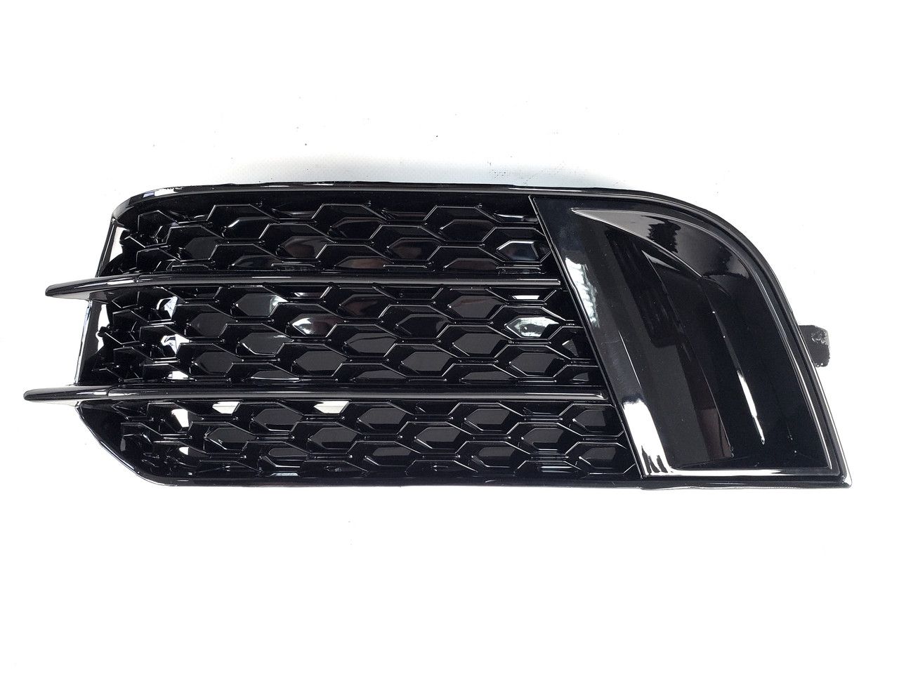 Решітки в бампер Full Black ( в стилі RS1 ) на Audi A1 8X 2010-2014