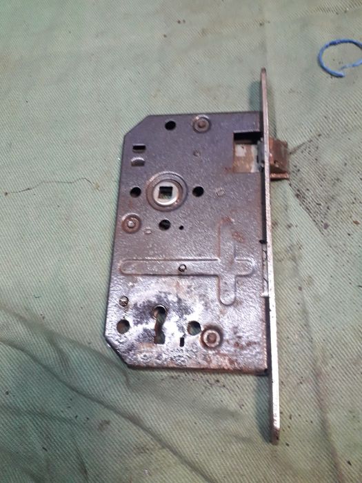 Zamek do drzwi, w pełni sprawny