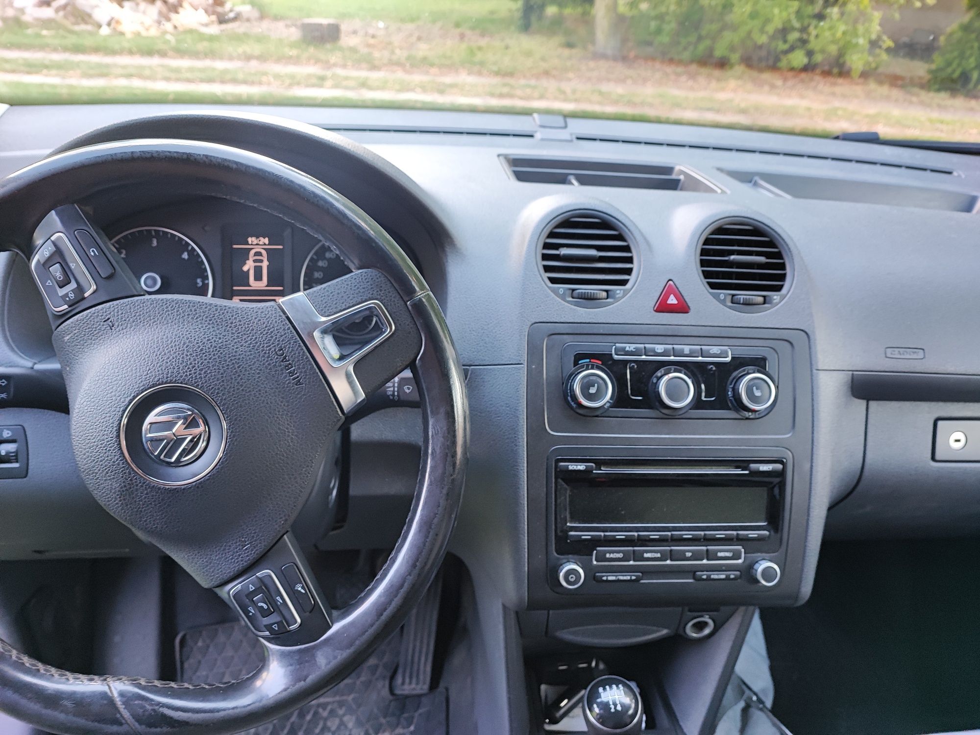 VW Caddy 1.6 diesel 2013rok