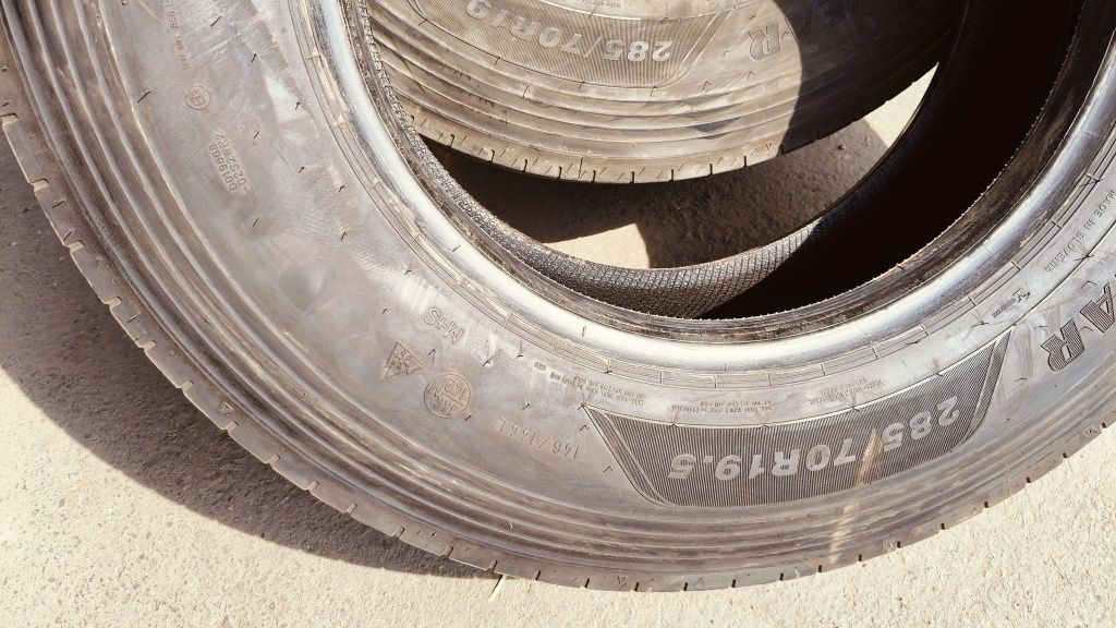 Opony przód 285/70r19.5 Goodyear KmaxS jak nowe