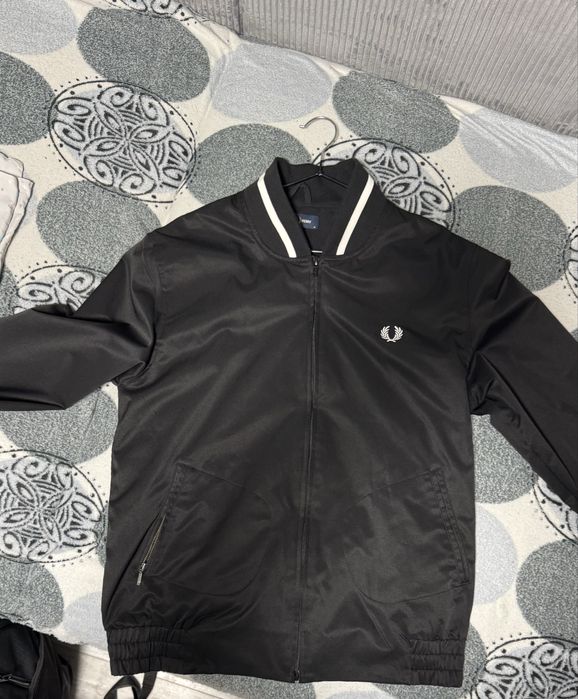 Бомбер Fred Perry