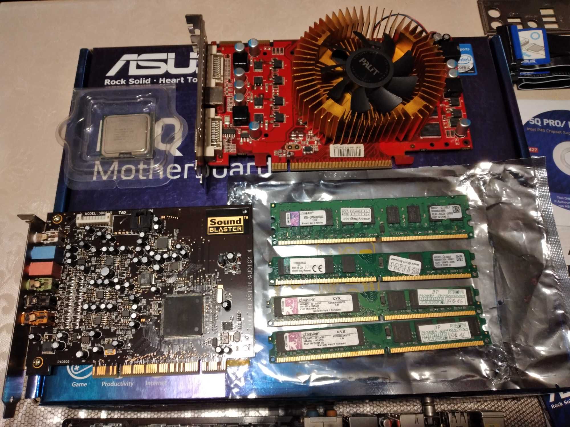 Asus P5Q PRO Core2 Quad PCI-E 8 GB DDR2
